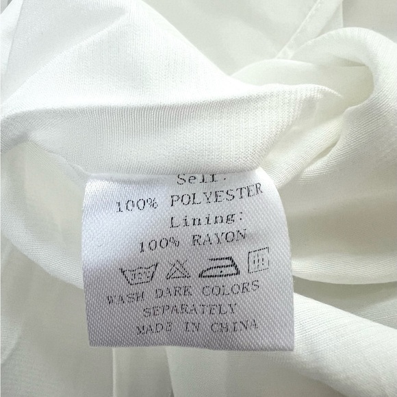 Girl And The Sun Lucia White Blue Flowered Smocked Mini Dress New With Tags - Picture 13 of 16